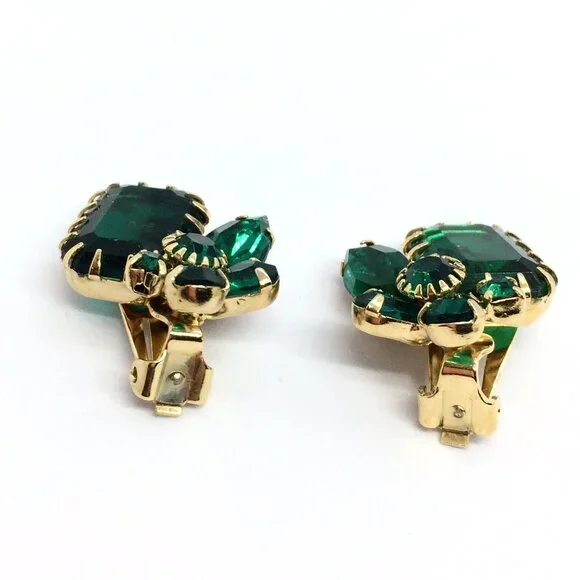 VINTAGE EMERALD Rhinestone Brooch  Earring Set Green Glass Prong Clip on MCM - Picture 9 of 16